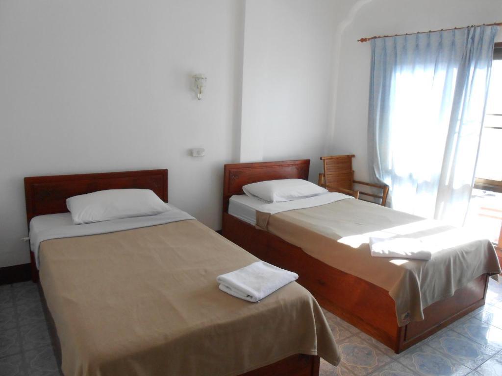 Chanthasom Guesthouse Ban Nongdouang المظهر الخارجي الصورة