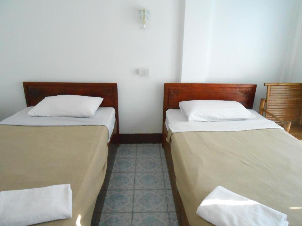 Chanthasom Guesthouse Ban Nongdouang الغرفة الصورة